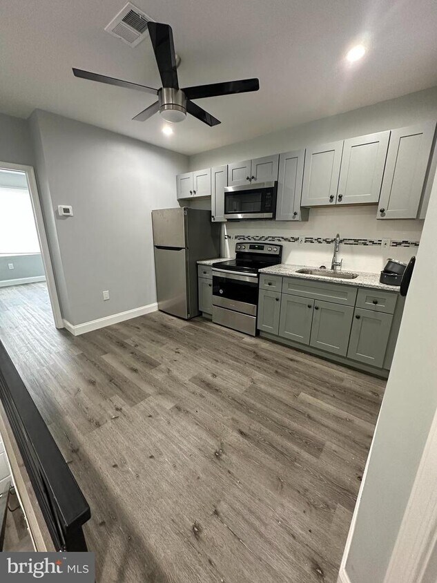 5916 Osage Ave Unit 2ND FLOOR, Philadelphia, PA 19143 Room for Rent in Philadelphia, PA