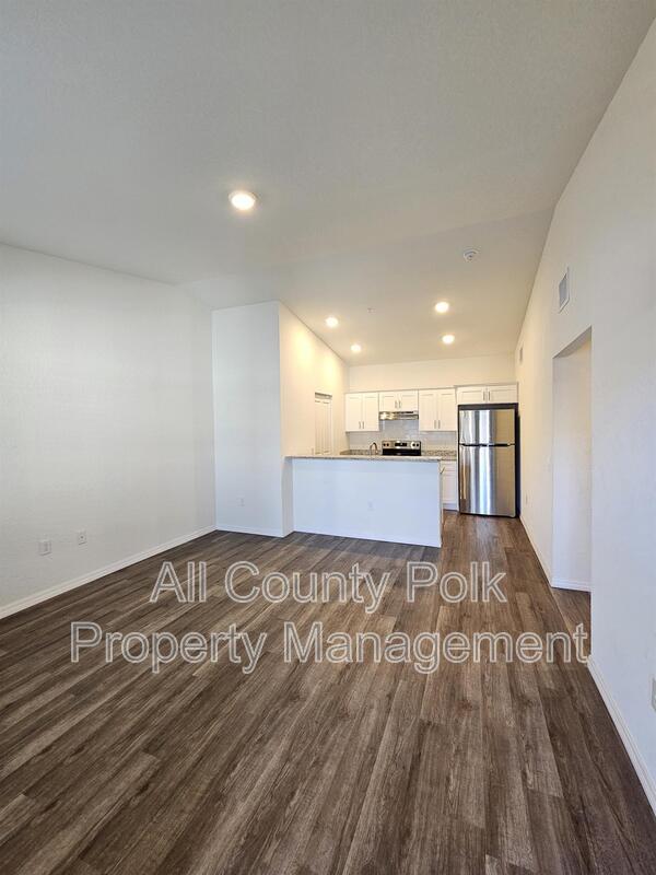 Foto del edificio - 915 Ariana St