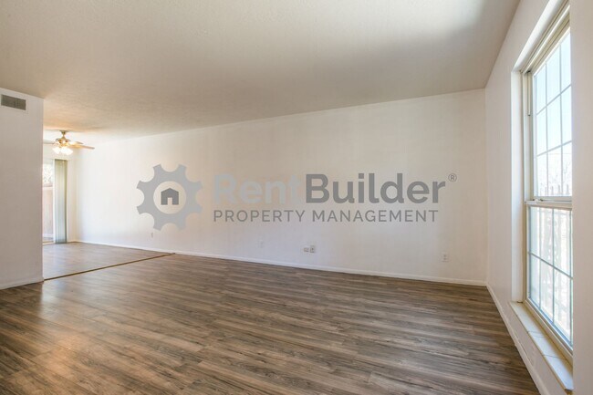 Building Photo - CALL US TODAY AT (505) 808-6467 TO SCHEDUL...