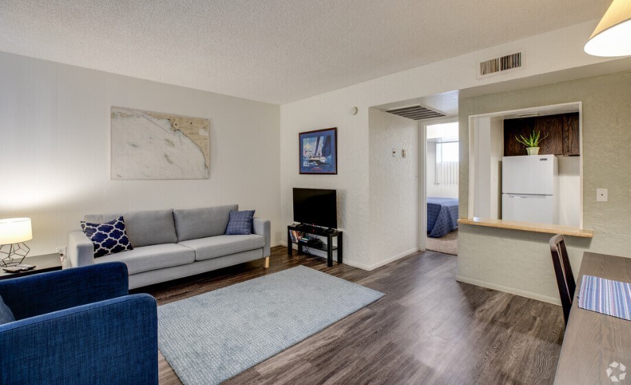 Chateau Gardens Apartments - 6105 N 59th Ave Glendale, AZ 85301