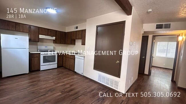 Building Photo - Spacious Gated Two Bedroom Unit- NO DEPOSI...