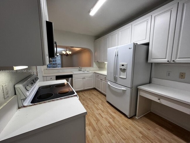 Building Photo - 10700 NW 66th St