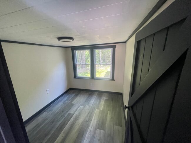 Building Photo - 68 Moose Ln