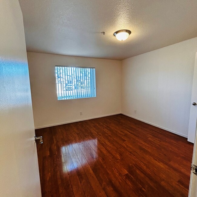 ADA Unit - La Loma Senior Apartments