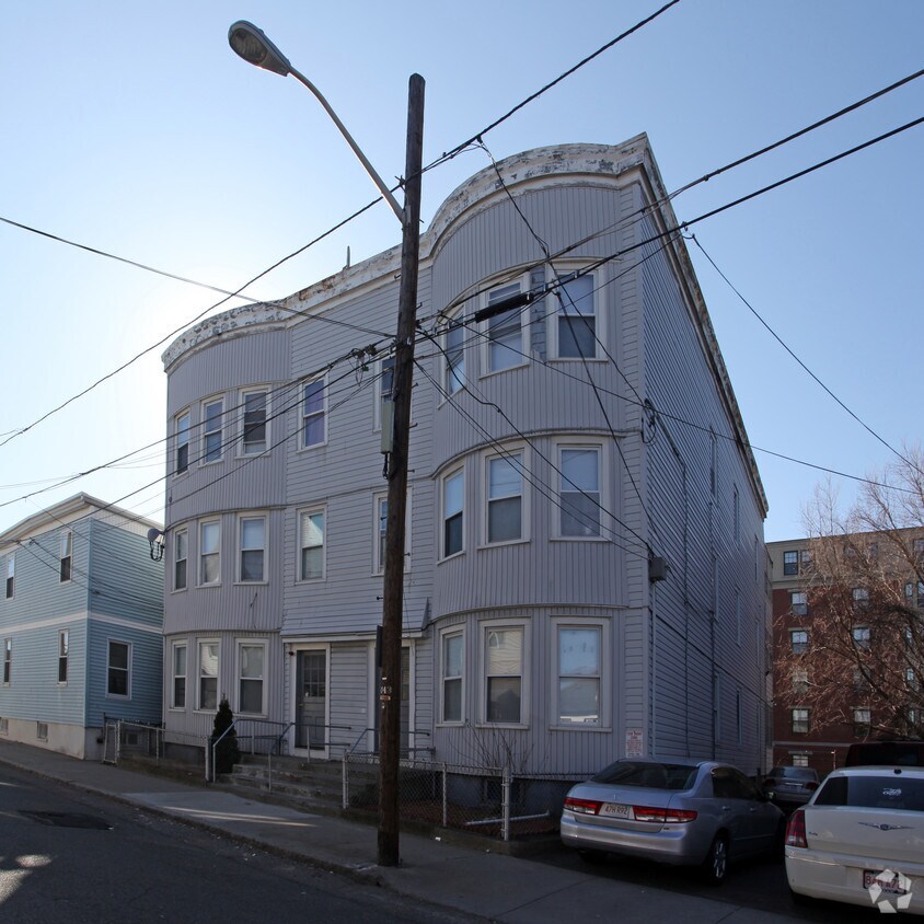 1214 West St, Everett, MA 02149 Apartments in Everett, MA