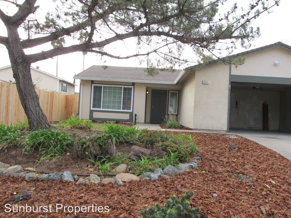 Primary Photo - 3 br, 2 bath House - 7017 Stanford Oak Dr.