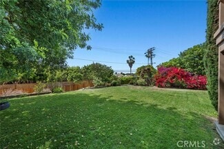 Building Photo - 2129 Palos Verdes Dr W