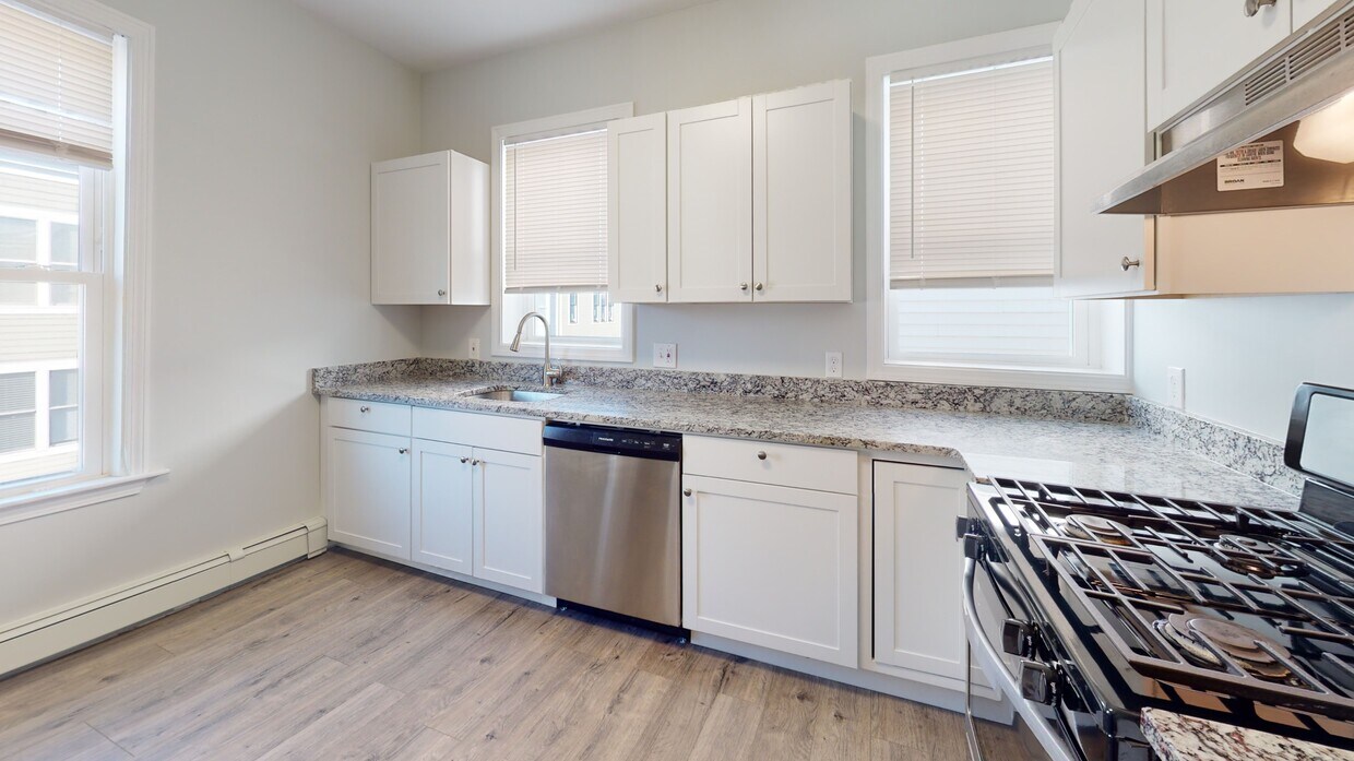 Foto principal - 673 Bennington St