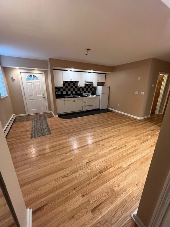 Foto del edificio - 370 Dorchester Ave