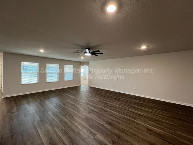 Foto del edificio - 8659 Tarsus Dr