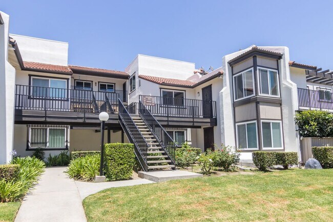Foto del edificio - 868 Cinnamon Ln