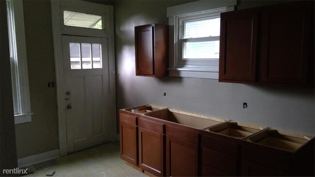 Foto del edificio - 3 br, 1 bath House - 2216 Osgood St