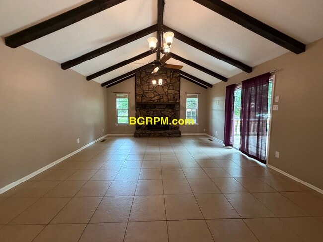 Building Photo - 3 BD, 2 BA, Home in Jacksonville