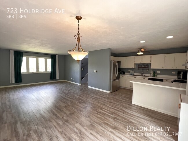 Foto del edificio - 723 Holdridge Ave