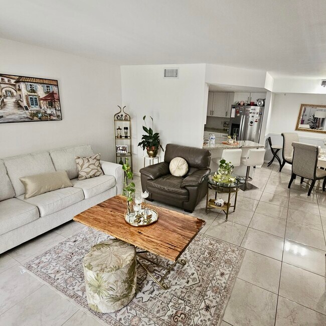 Foto del edificio - 6520 Chasewood Dr