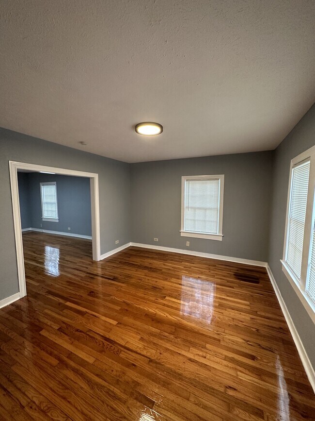 Foto del edificio - 501 John Arden Dr