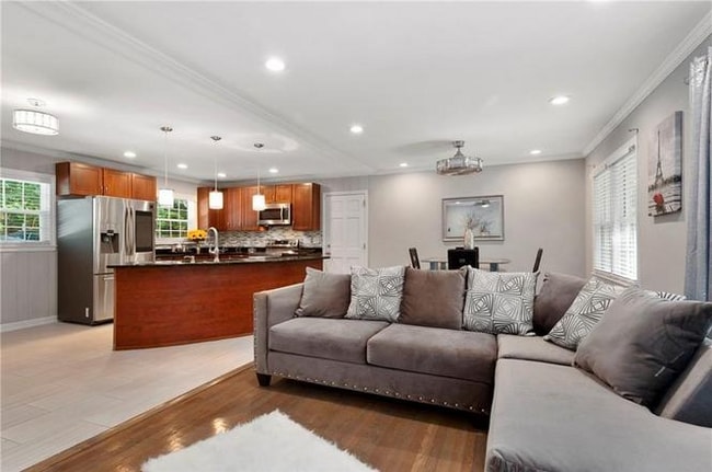 Photo - 2804 Dodson Dr House