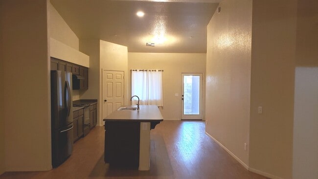 Building Photo - Sunset Mountain Villa rental