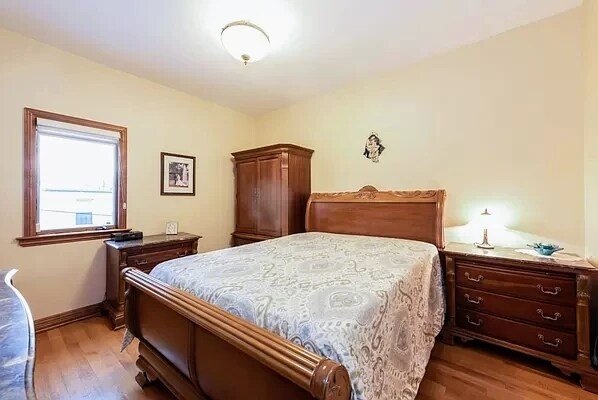 Foto del edificio - 2344 81st St