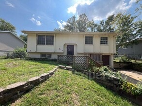 Building Photo - 217 Glendale Cir