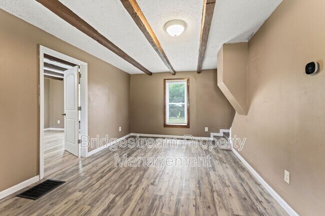 Building Photo - Prince Albert Blvd 106