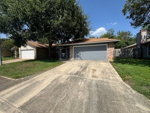 Building Photo - 10138 Inridge