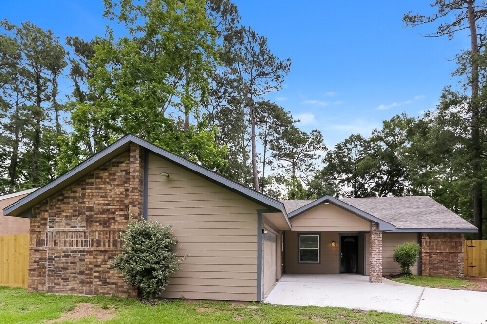 Foto principal - 16310 Ulysses St