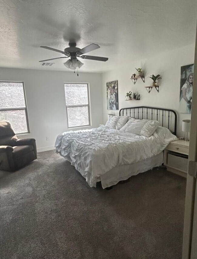 Foto del edificio - Desert Edge Townhome