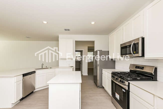 Foto del edificio - 1220 Dragon Wy