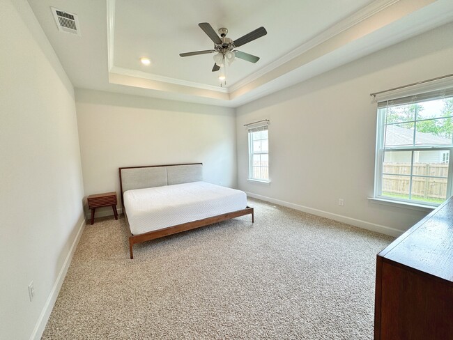 Building Photo - 3017 Dowington Dr