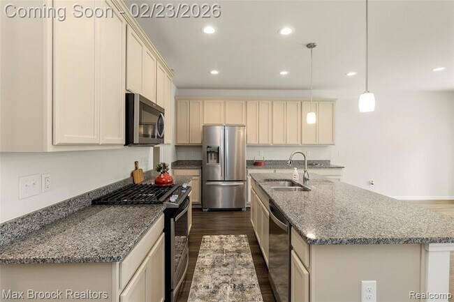 Foto del edificio - 43474 Chancellor Ln