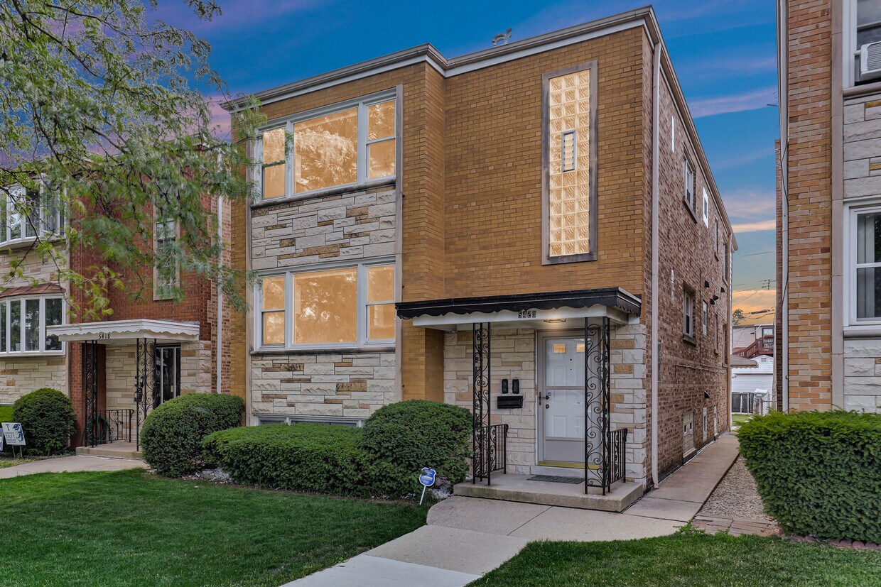 Foto principal - 5420 N Central Ave