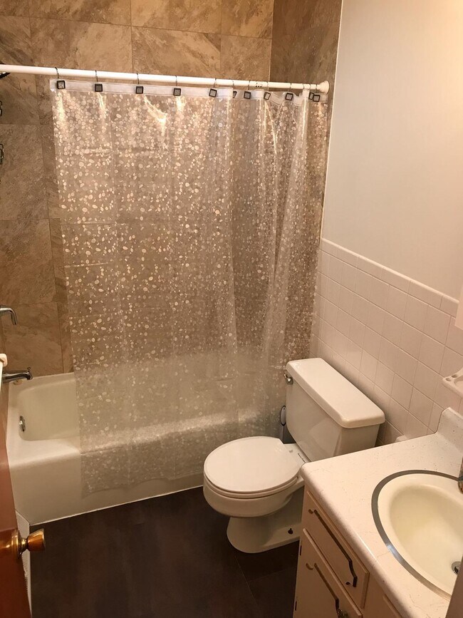 Foto del edificio - 14001 Bedford Rd NE