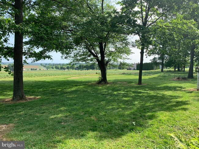 Foto del edificio - 366 Highland Rd