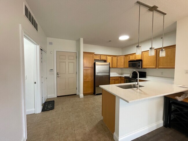 Building Photo - 606 Grandview ct