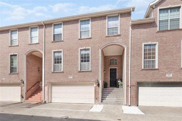 Building Photo - 4007 Brownstone Ct