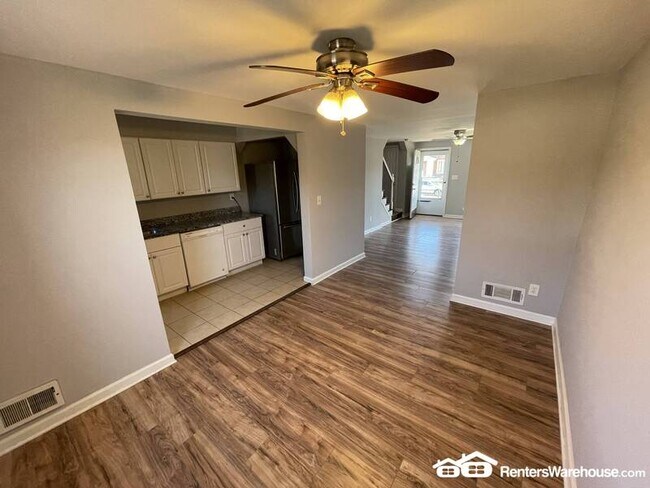 Foto del edificio - 7926 St Claire Ln