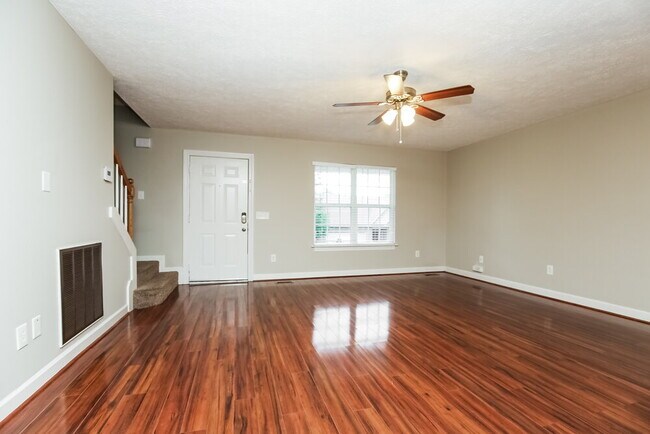 Foto del edificio - 1773 N Cove