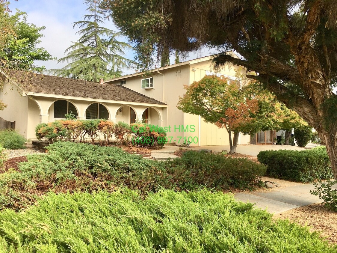 $4995 - 4 BD/2.5 BA COMING SOON - Desirab... - $4995 - 4 BD/2.5 BA  COMING SOON - Desirab...
