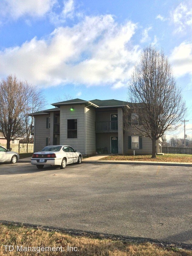 Primary Photo - 222 S Fort St
