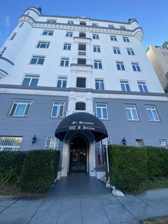 DON St. Germaine Apartments in Los Angeles, CA