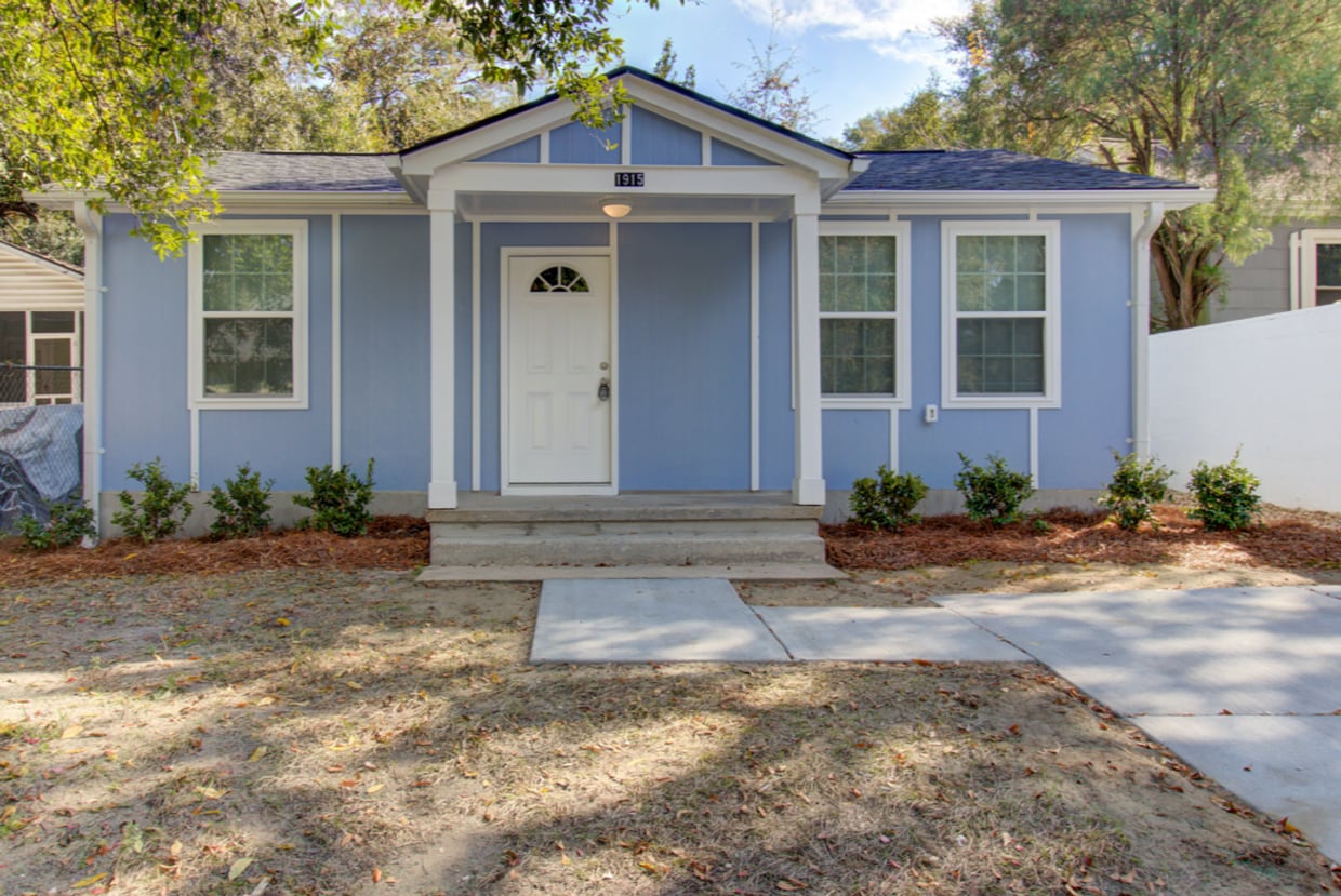 Photo - Family-Friendly Rental Home in North Charleston, SC — Renovated 3 Bedroom / 2 Bathroom at 1915 Chero