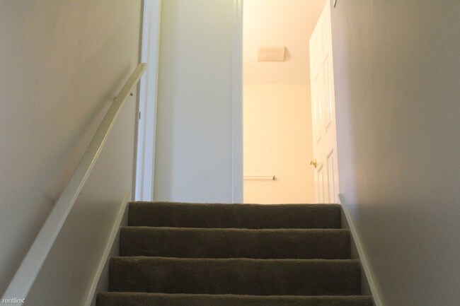 Foto del edificio - 3 br, 2.5 bath Duplex - 6220 Alyse Ln 6220...