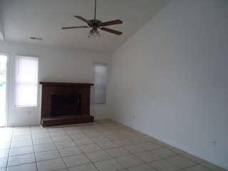 Building Photo - 224 Live Oak Ct