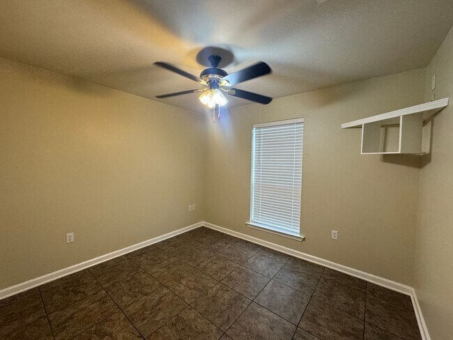 Foto del edificio - Beautiful Home For Lease In Walker!
