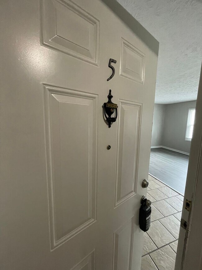 Foto del edificio - City Walk Apartments!