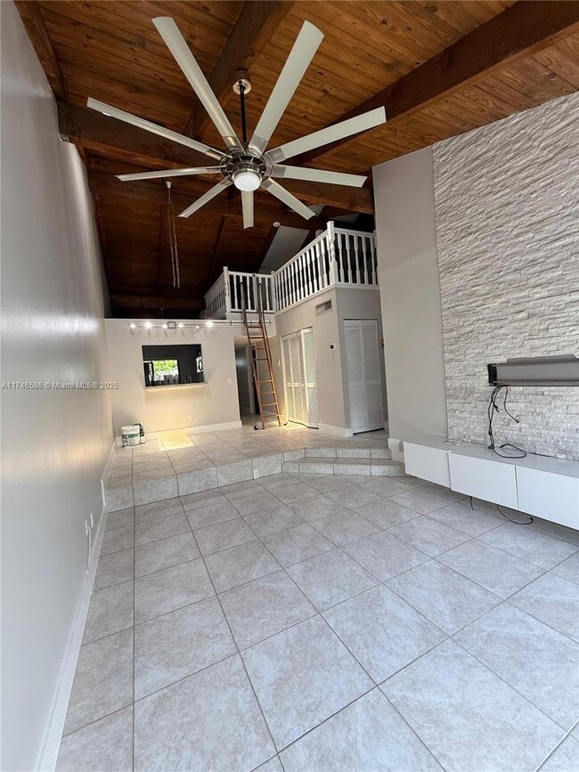 Building Photo - 2312 SW 81st Ave