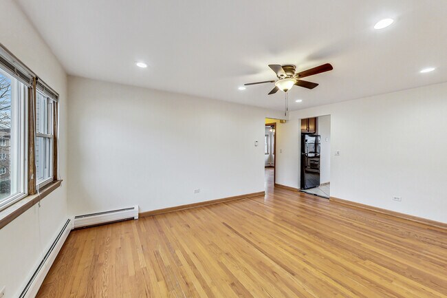 Foto del edificio - 4933 N Lester Ave