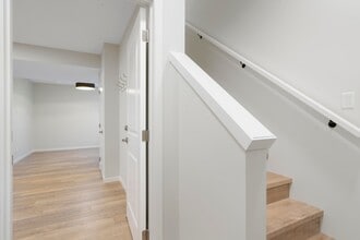 Building Photo - 31 Royston Way NW