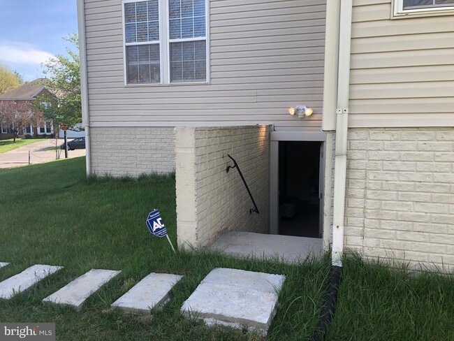 Building Photo - 4920 Daisey Creek Terrace